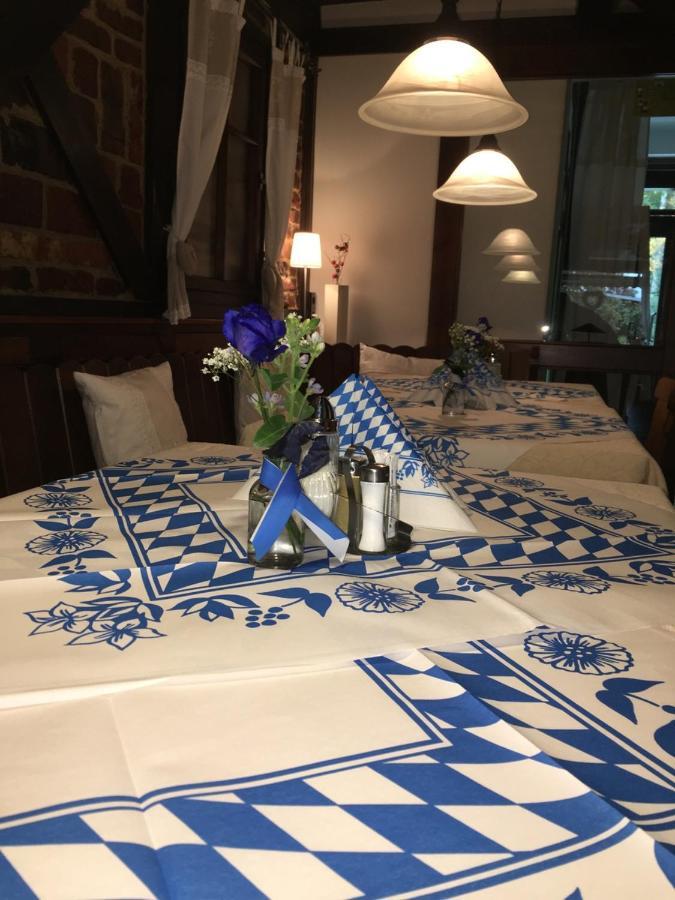 Hotel Waldschloss バート・カンベルク エクステリア 写真